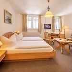 Waldgasthof Wildbad Hotel 4*